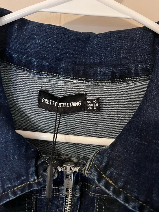 PrettyLittleThing Dark Blue Denim Jumpsuit - Picture 2 of 5